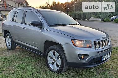 Внедорожник / Кроссовер Jeep Compass 2015 в Днепре