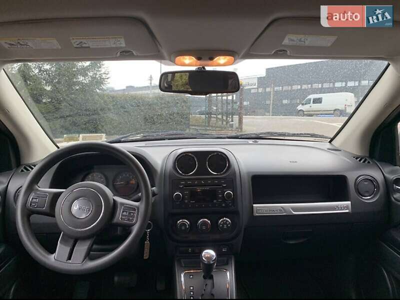Внедорожник / Кроссовер Jeep Compass 2016 в Киеве