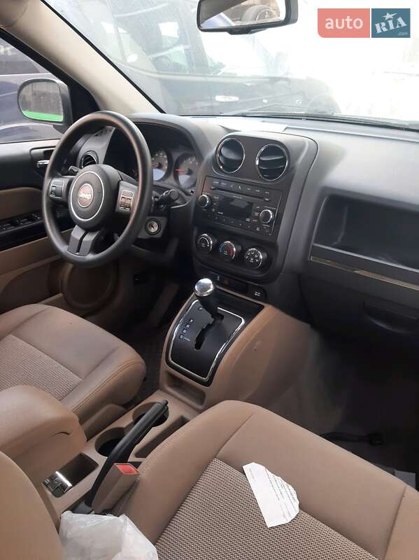 Позашляховик / Кросовер Jeep Compass 2011 в Боярці фото 7 Позашляховик / Кросовер Jeep Compass 2011 в Боярці