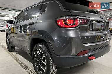 Внедорожник / Кроссовер Jeep Compass 2020 в 