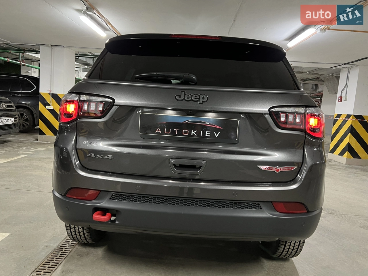2020 Jeep Compass - мініатюра 11