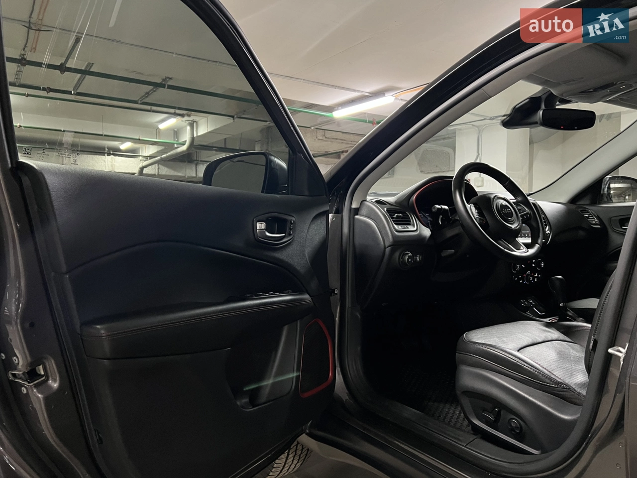 2020 Jeep Compass - мініатюра 27
