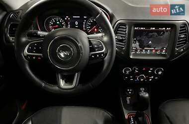 Внедорожник / Кроссовер Jeep Compass 2020 в 