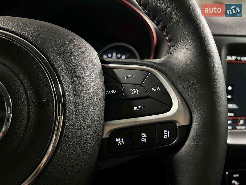 Позашляховик / Кросовер Jeep Compass 2020 в Києві