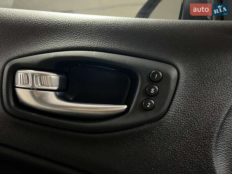 Позашляховик / Кросовер Jeep Compass 2020 в Києві
