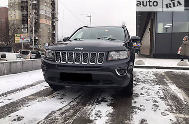 Позашляховик / Кросовер Jeep Compass 2015 в Києві
