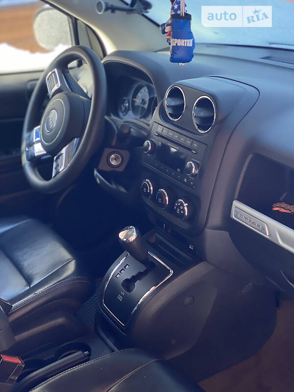 Внедорожник / Кроссовер Jeep Compass 2014 в Белой Церкви