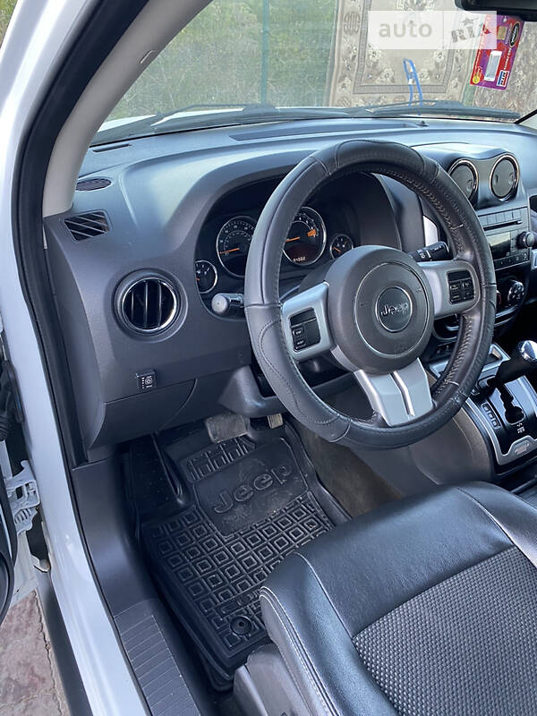 Внедорожник / Кроссовер Jeep Compass 2016 в Теребовле