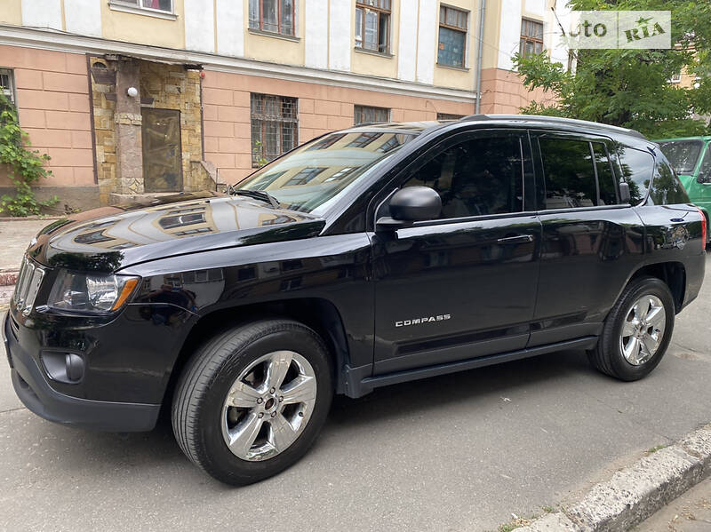 Внедорожник / Кроссовер Jeep Compass 2015 в Болграде