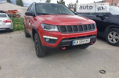 Внедорожник / Кроссовер Jeep Compass 2020 в Киеве