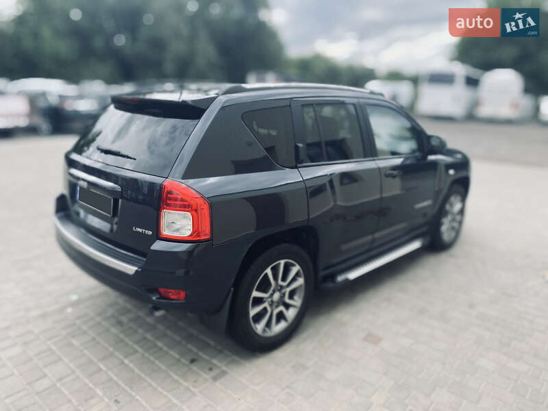 Внедорожник / Кроссовер Jeep Compass 2013 в Житомире