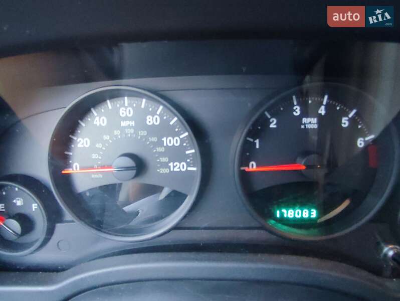 Позашляховик / Кросовер Jeep Compass 2012 в Житомирі