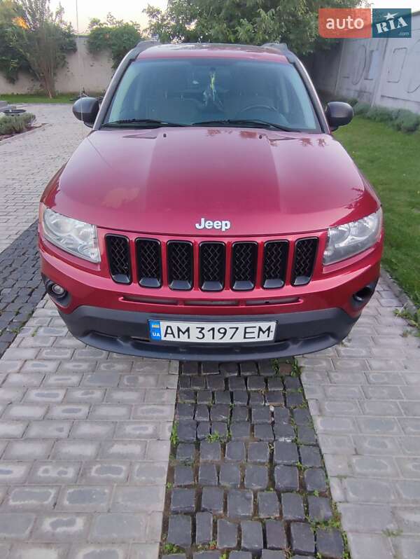 Позашляховик / Кросовер Jeep Compass 2012 в Житомирі