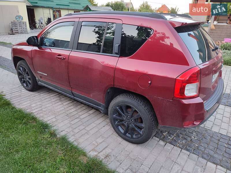 Позашляховик / Кросовер Jeep Compass 2012 в Житомирі