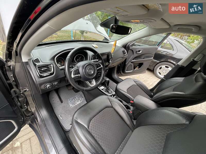 Внедорожник / Кроссовер Jeep Compass 2020 в Ужгороде