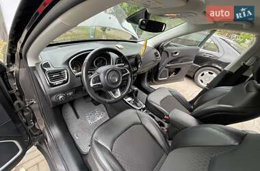 Внедорожник / Кроссовер Jeep Compass 2020 в 