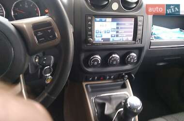 Позашляховик / Кросовер Jeep Compass 2012 в Києві