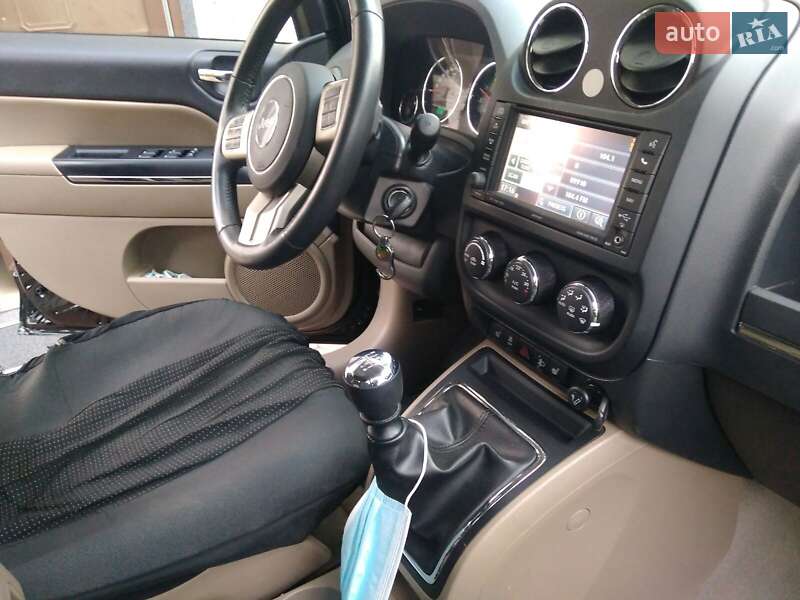 Внедорожник / Кроссовер Jeep Compass 2012 в Киеве