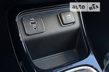Внедорожник / Кроссовер Jeep Compass 2018 в 