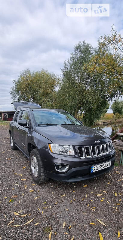 Внедорожник / Кроссовер Jeep Compass 2014 в Белой Церкви