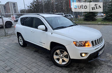 Позашляховик / Кросовер Jeep Compass 2016 в 