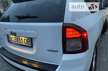 Позашляховик / Кросовер Jeep Compass 2016 в 