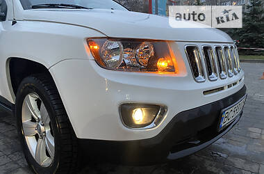 Позашляховик / Кросовер Jeep Compass 2016 в 