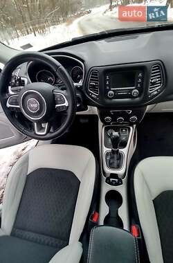 Позашляховик / Кросовер Jeep Compass 2017 в Києві фото 22 Позашляховик / Кросовер Jeep Compass 2017 в Києві