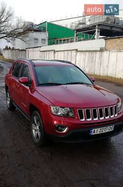 Внедорожник / Кроссовер Jeep Compass 2016 в 