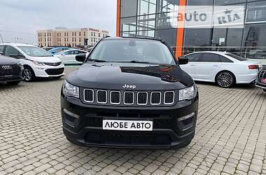 Внедорожник / Кроссовер Jeep Compass 2020 в 