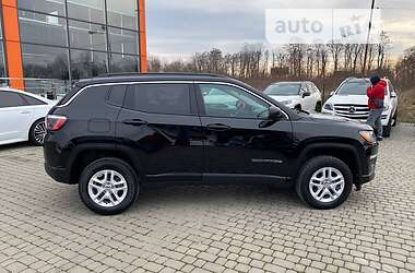 Внедорожник / Кроссовер Jeep Compass 2020 в 