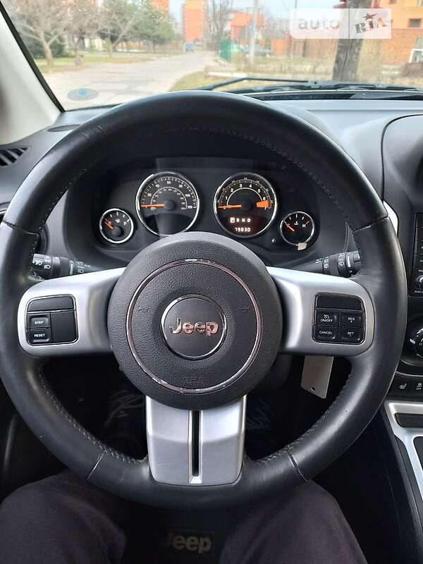 Позашляховик / Кросовер Jeep Compass 2015 в Львові