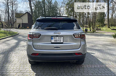 Внедорожник / Кроссовер Jeep Compass 2017 в 