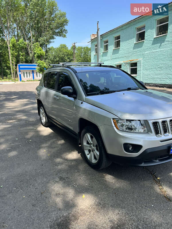 Внедорожник / Кроссовер Jeep Compass 2013 в Теплике