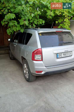 Внедорожник / Кроссовер Jeep Compass 2011 в Первомайске