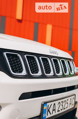 Позашляховик / Кросовер Jeep Compass 2017 в Києві фото 3 Позашляховик / Кросовер Jeep Compass 2017 в Києві