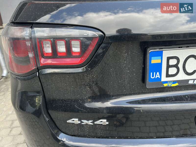 Позашляховик / Кросовер Jeep Compass 2017 в Львові фото 10 Позашляховик / Кросовер Jeep Compass 2017 в Львові