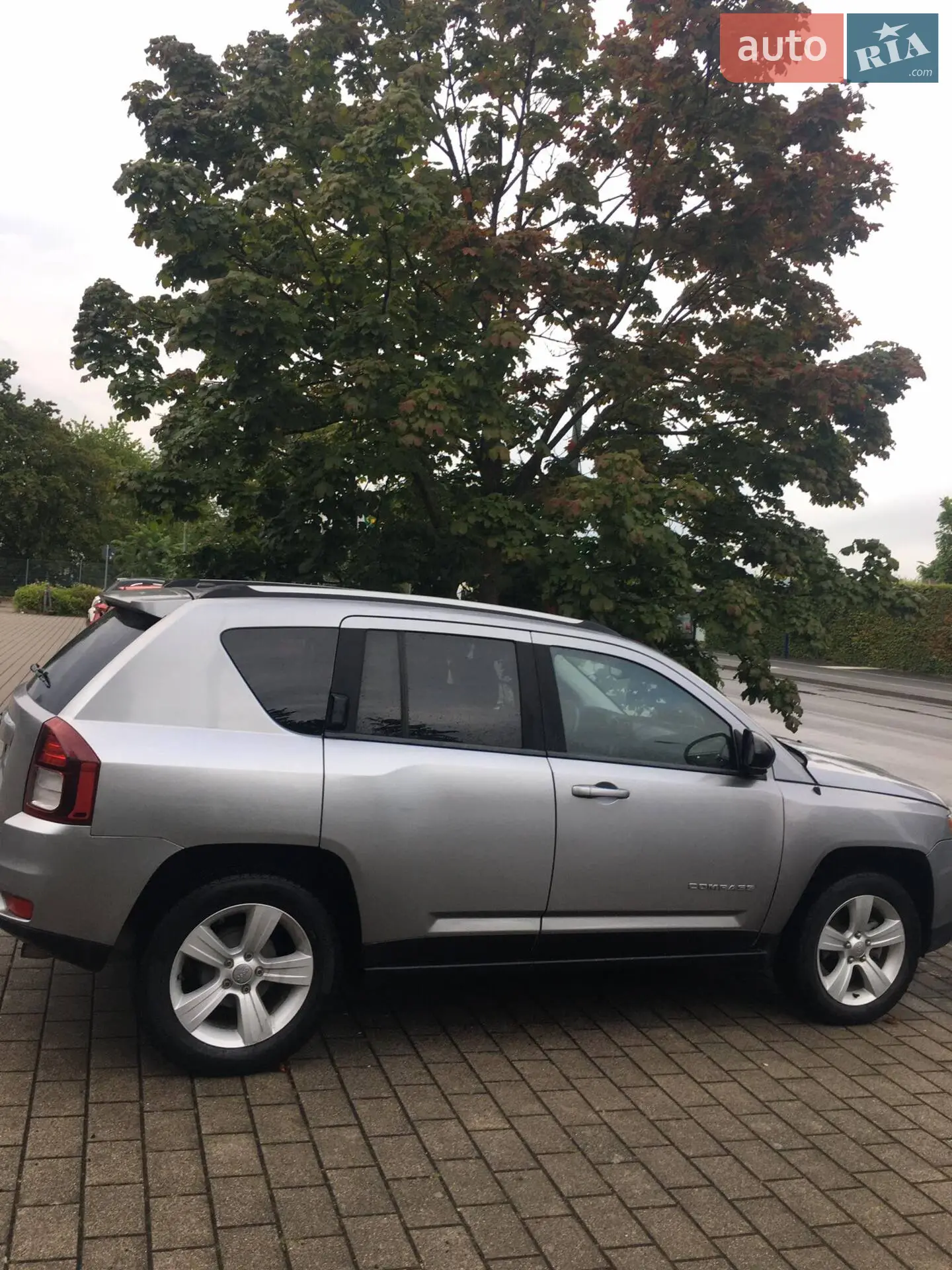 2016 Jeep Compass - мініатюра 6