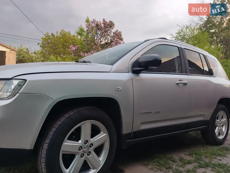 Jeep Compass 2011 VIN 1J4NF5FU0BD302034 фото оголошення 7 з 51