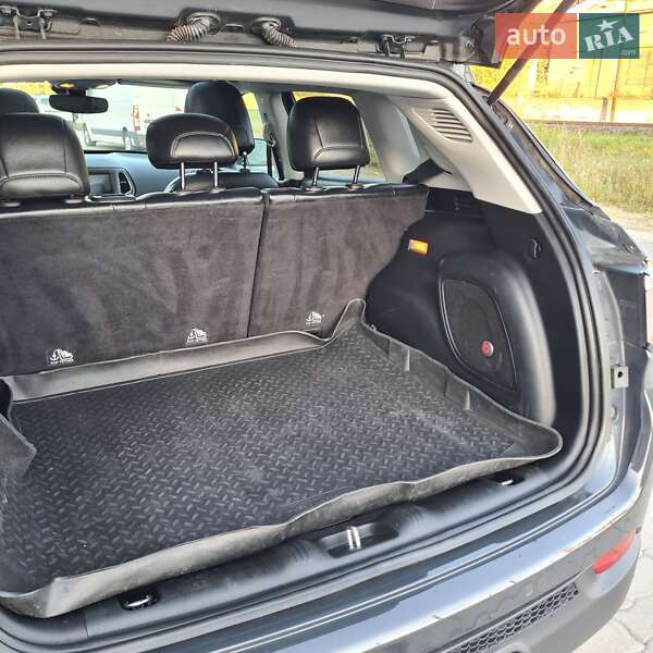 Внедорожник / Кроссовер Jeep Compass 2017 в Львове фото 24 Внедорожник / Кроссовер Jeep Compass 2017 в Львове