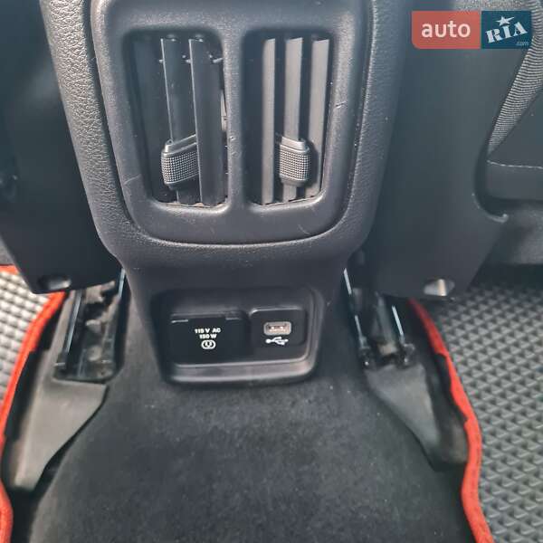 Внедорожник / Кроссовер Jeep Compass 2017 в Львове фото 27 Внедорожник / Кроссовер Jeep Compass 2017 в Львове