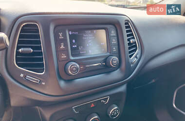 Внедорожник / Кроссовер Jeep Compass 2017 в Ивано-Франковске