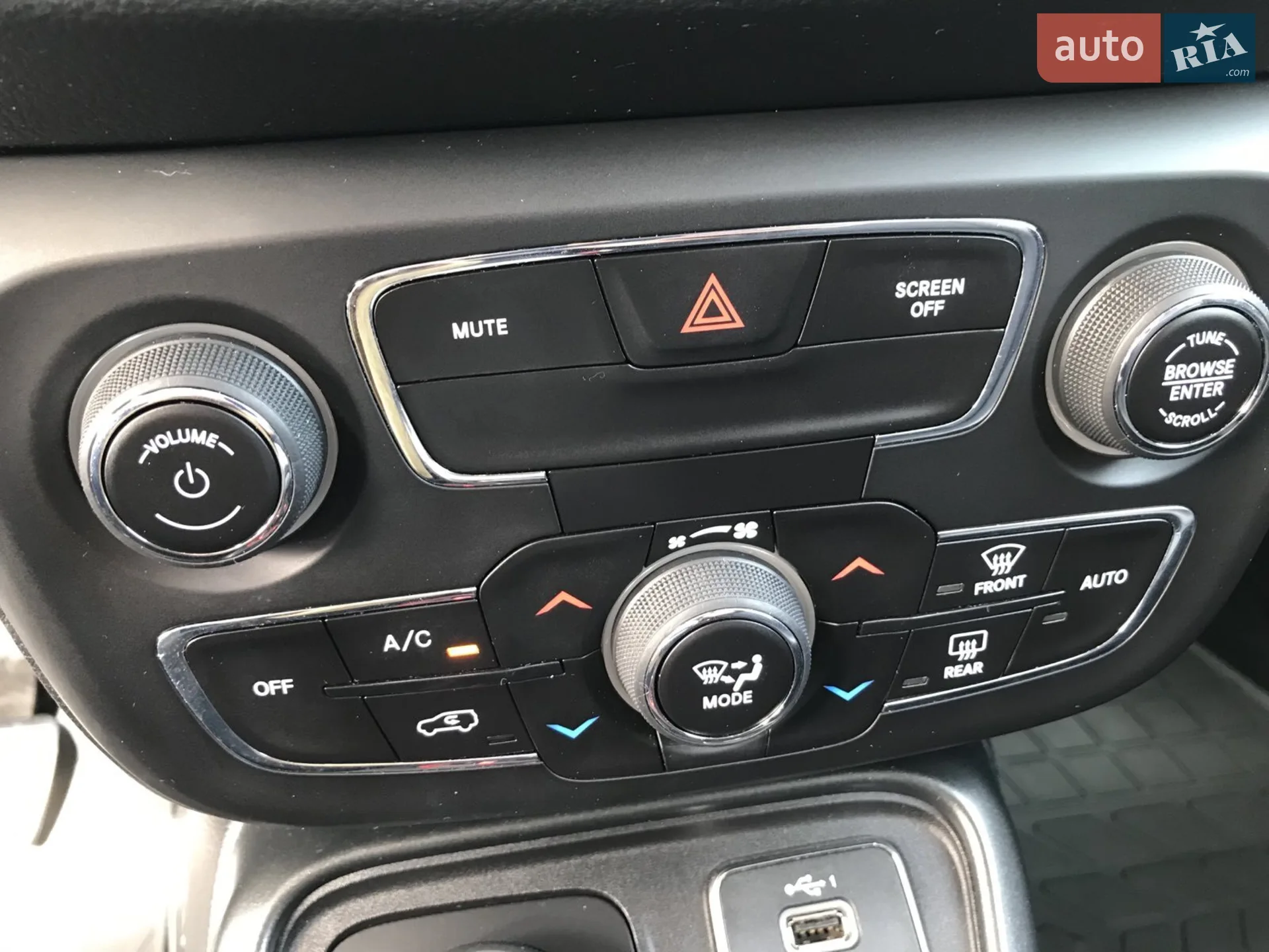 2018 Jeep Compass - мініатюра 37