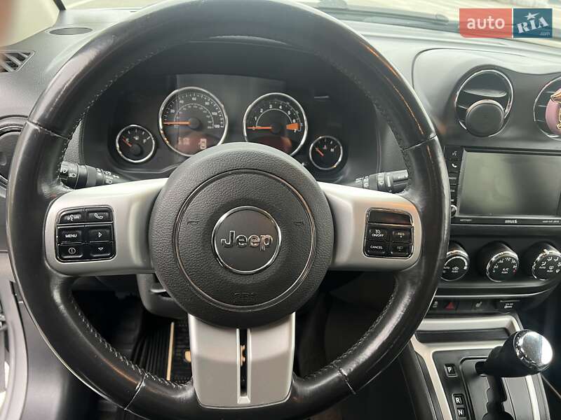 Позашляховик / Кросовер Jeep Compass 2014 в Києві