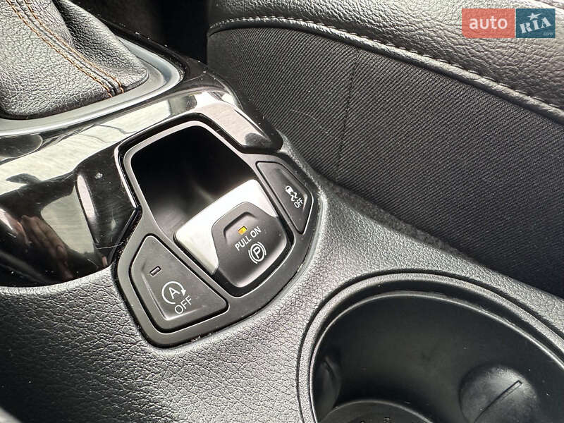 Внедорожник / Кроссовер Jeep Compass 2017 в Ровно