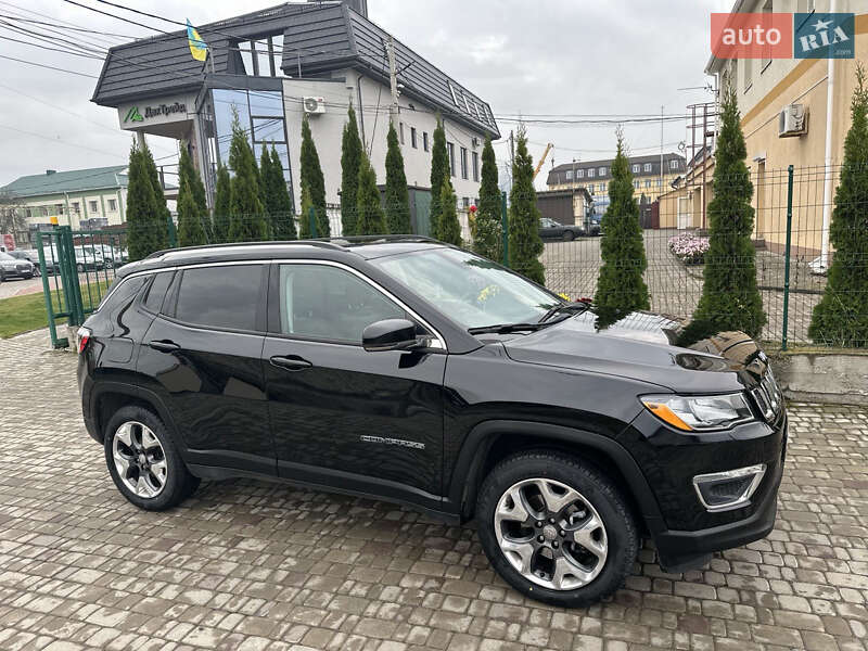Внедорожник / Кроссовер Jeep Compass 2017 в Ровно