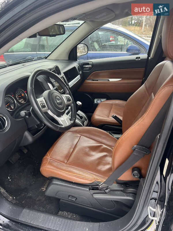 Внедорожник / Кроссовер Jeep Compass 2013 в Нововолынске фото 9 Внедорожник / Кроссовер Jeep Compass 2013 в Нововолынске
