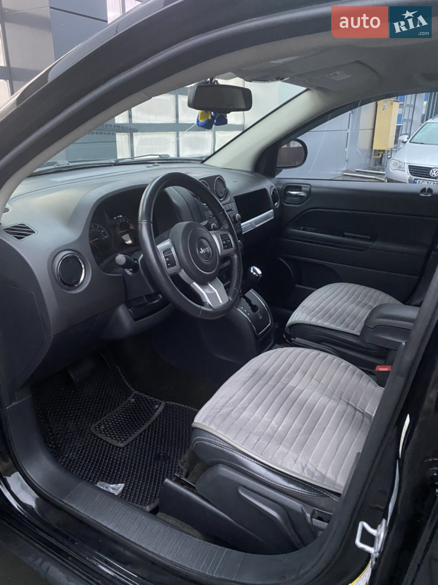 2016 Jeep Compass - мініатюра 3