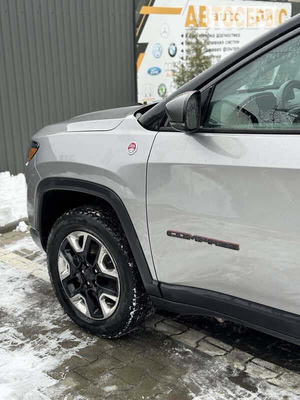 Внедорожник / Кроссовер Jeep Compass 2018 в Черновцах