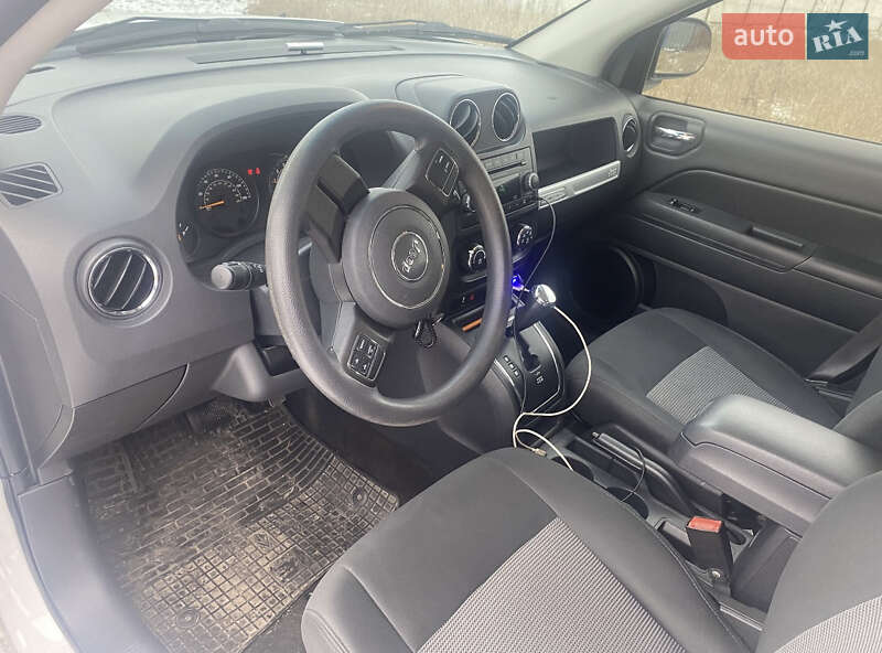 Внедорожник / Кроссовер Jeep Compass 2013 в Харькове